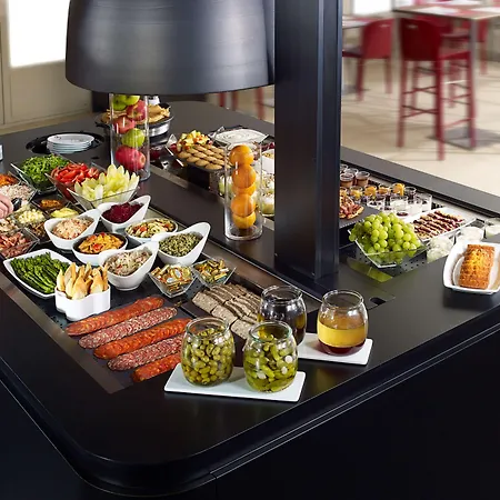 Campanile Mulhouse - Ile Napoleon 3*