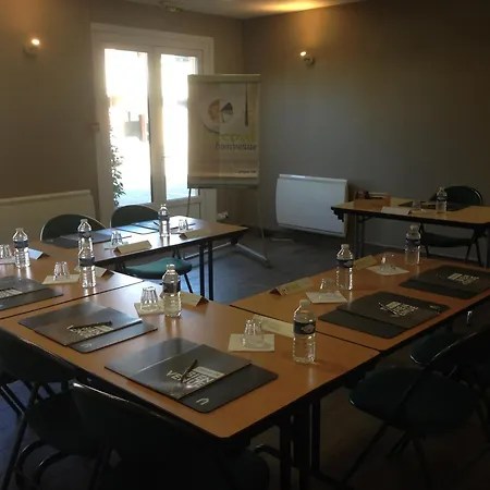 Hotell Campanile Mulhouse - Ile Napoleon 3*
